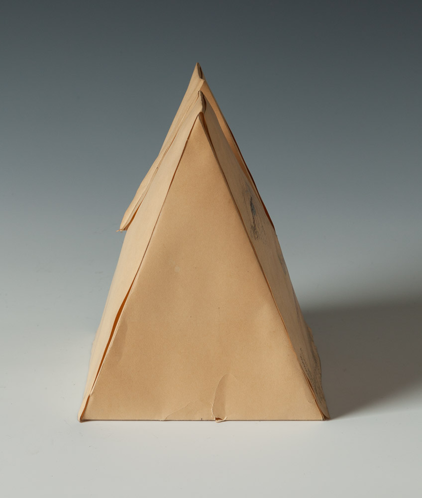 037 Triangular Head  h 7" x w 5" x d 5"  paper